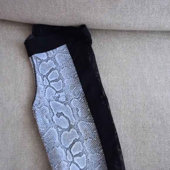 Revolve Blue Life Snake Mesh Leggings - Picture 3 of 3